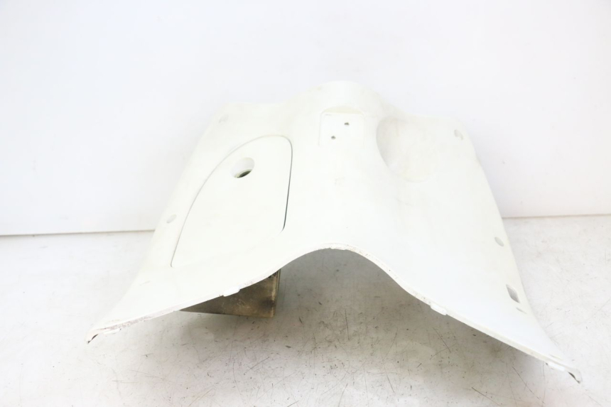 photo de TABLIER INTERIEUR HONDA NES AROBASE 125 (2000 - 2003) - Détail de la pièce