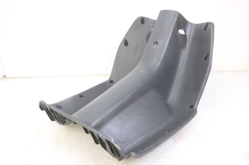 photo de TABLIER INTERIEUR HONDA SCV LEAD 100 (2003 - 2007) - Points de fixation