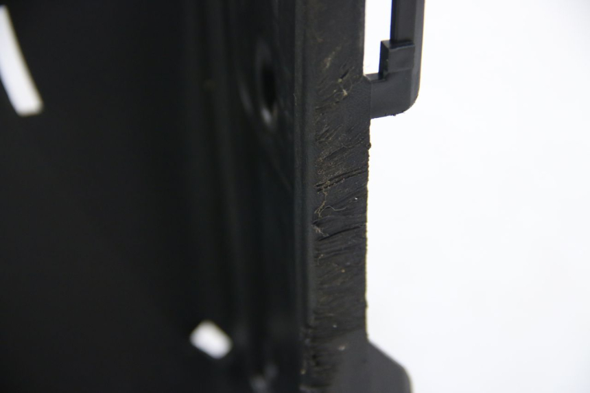 photo de TABLIER INTERIEUR INFERIEUR KYMCO DOWNTOWN ABS 125 (2015 - 2017) - Vue produit