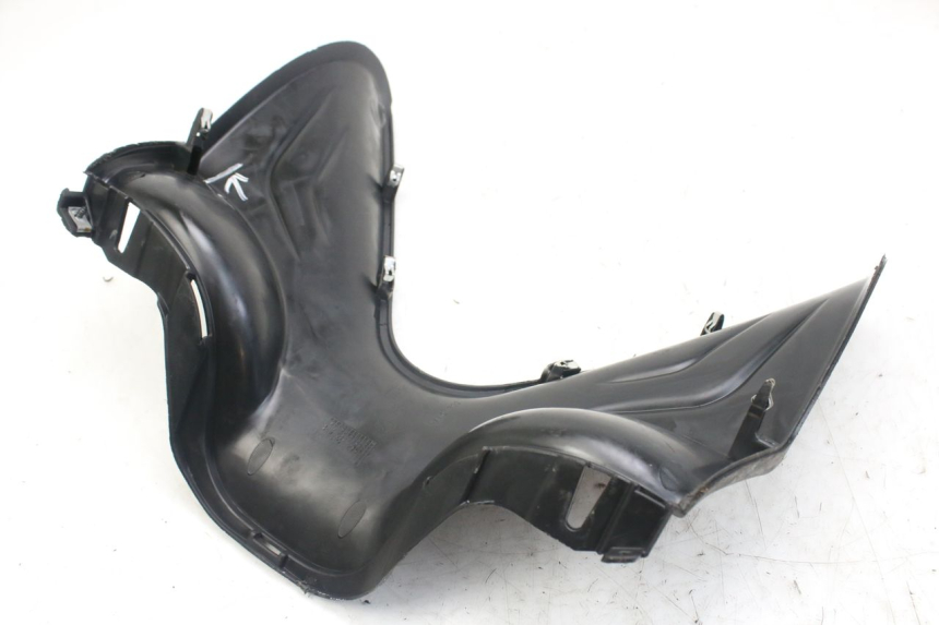 photo de TABLIER INTERIEUR INFERIEUR PIAGGIO FLY 4T 50 (2013 - 2017) - Détail de la pièce