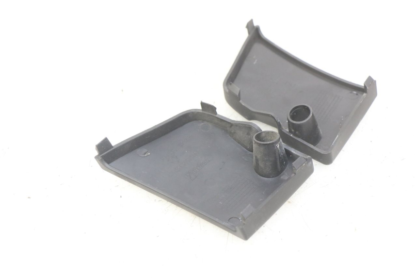 photo de TABLIER INTERIEUR INFERIEUR PIAGGIO VESPA PRIMAVERA 2T 50 (2013 - 2018) - Autre angle de vue