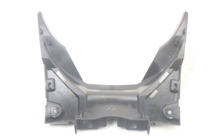 photo de TABLIER INTERIEUR INFERIEUR YAMAHA XMAX X-MAX ABS 125 (2017 - 2020) - Vue d’ensemble