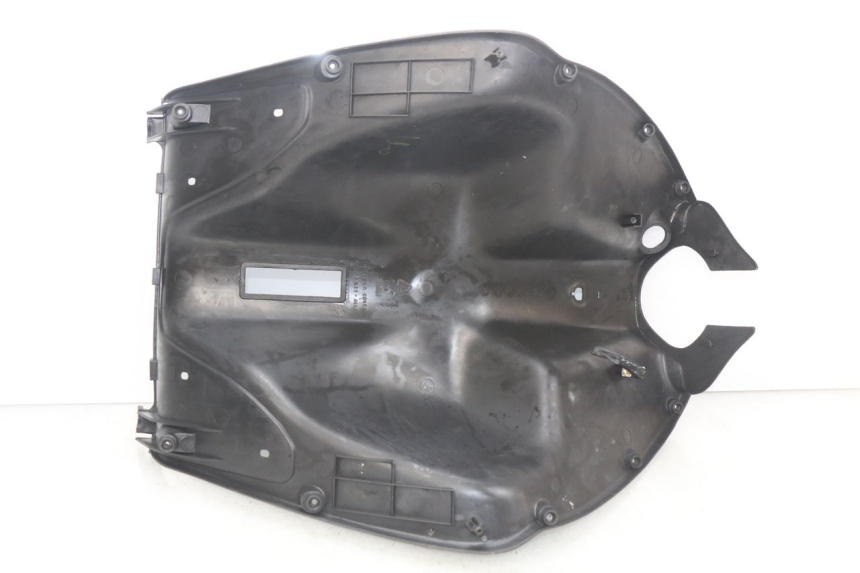 photo de TABLIER INTERIEUR SYM JET EURO X 2T 50 (2003 - 2007) - Zoom état d’usage