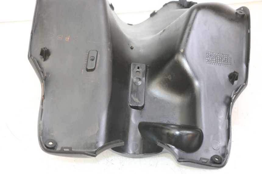 photo de TABLIER INTERIEUR YAMAHA JOG R 50 (2004 - 2014) - Autre angle de vue