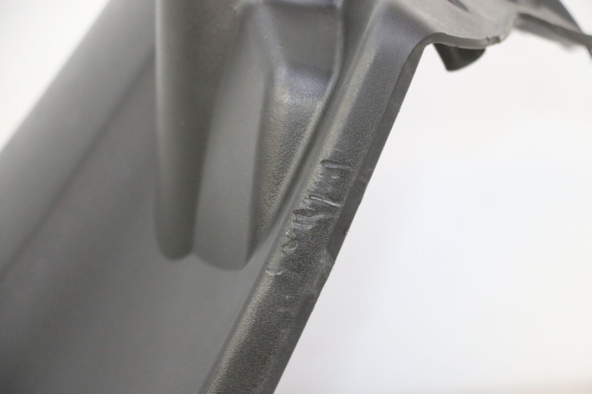 photo de TABLIER INTERIEUR PEUGEOT KISBEE 2T 50 (2010 - 2017) - Points de fixation