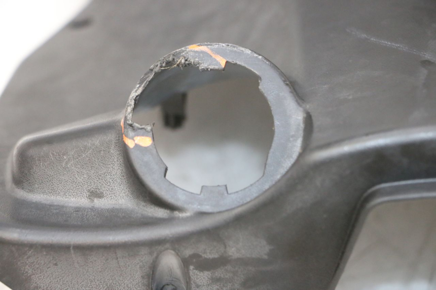 photo de TABLIER INTERIEUR PEUGEOT KISBEE 4T 50 (2010 - 2017) - Points de fixation