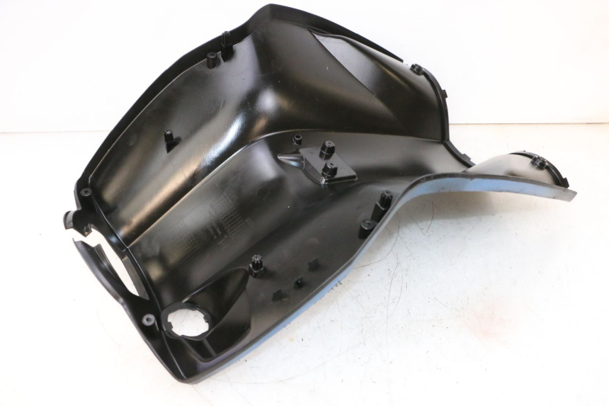 photo de TABLIER INTERIEUR PEUGEOT KISBEE 4T 50 (2010 - 2017) - Zoom état d’usage