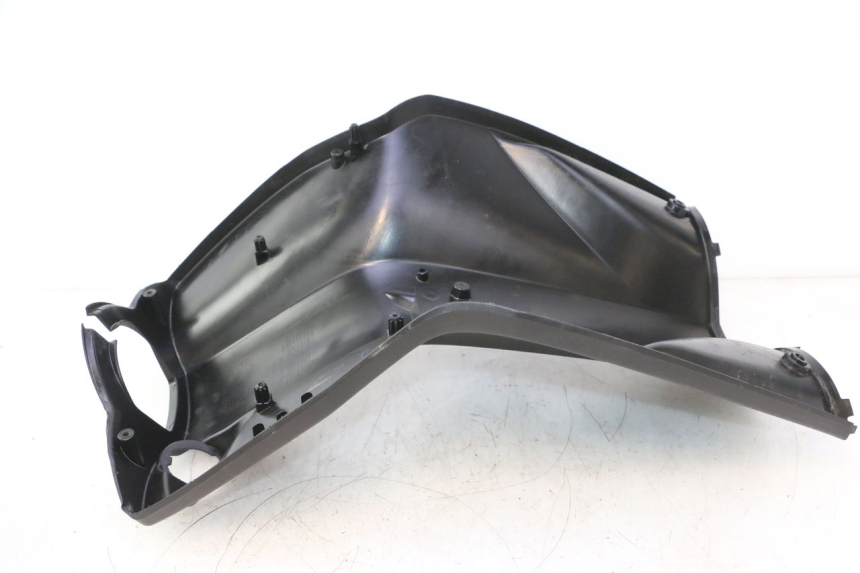 photo de TABLIER INTERIEUR PEUGEOT KISBEE 4T 50 (2023 - 2026) - Zoom état d’usage