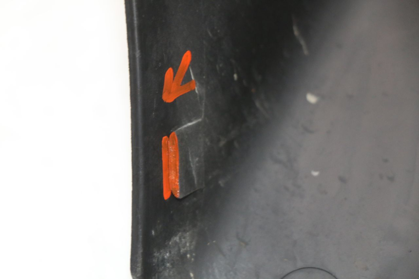 photo de TABLIER INTERIEUR RENAULT KOURANOS 125 (2001 - 2004) - Points de fixation