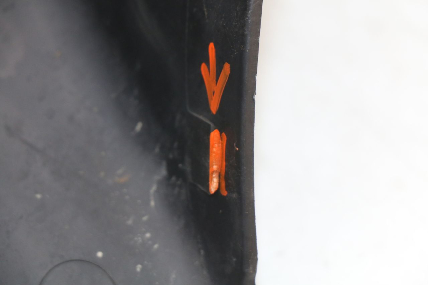 photo de TABLIER INTERIEUR RENAULT KOURANOS 125 (2001 - 2004) - État de surface