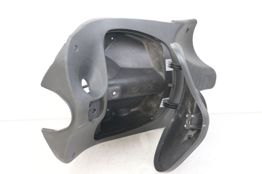 photo de TABLIER INTERIEUR PIAGGIO LIBERTY 4T 50 (2004 - 2008) - Autre angle de vue