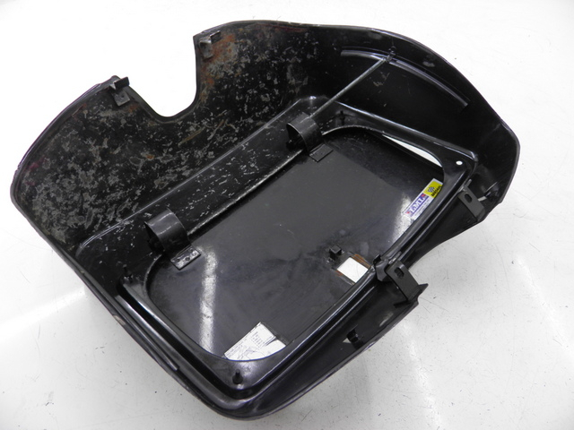 photo de TABLIER INTERIEUR LML DLX 2T 125 (2008) - Vue rapprochée