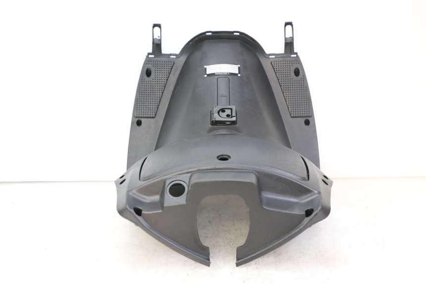 photo de TABLIER INTERIEUR LONGJIA SHARPY 125 (2020 - 2024) - État de surface