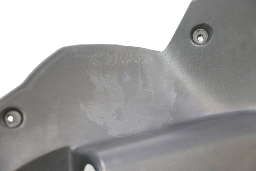 photo de TABLIER INTERIEUR KEEWAY MATRIX RX9 125 (2006 - 2007) - Zoom état d’usage