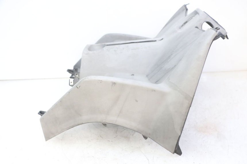 photo de TABLIER INTERIEUR PIAGGIO MP3 RL 250 (2006 - 2010) - Zoom composants