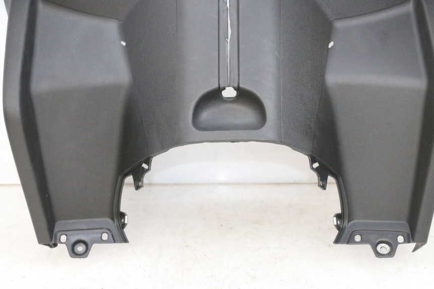 photo de TABLIER INTERIEUR PIAGGIO MP3 500 (2016 - 2018) - Angle alternatif