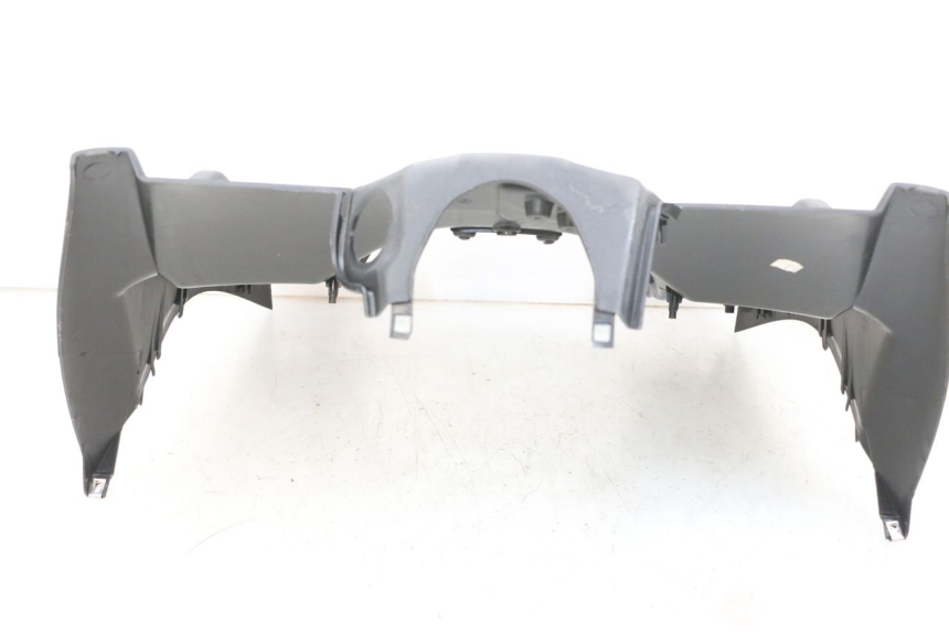 photo de TABLIER INTERIEUR PIAGGIO MP3 RL 250 (2006 - 2010) - Zoom état d’usage