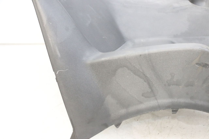 photo de TABLIER INTERIEUR PIAGGIO MP3 RL 250 (2006 - 2010) - Vue d’ensemble