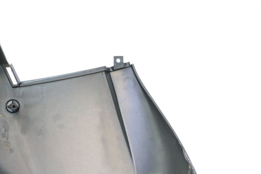 photo de TABLIER INTERIEUR PIAGGIO MP3 125 (2006 - 2014) - Vue principale
