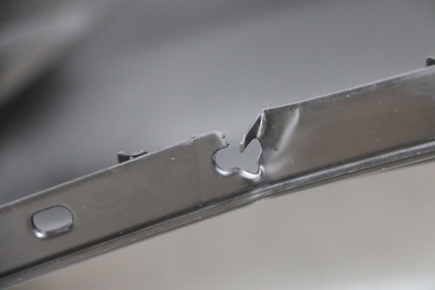 photo de TABLIER INTERIEUR YAMAHA NEO'S CORE 1 (2022 - 2026) - Détails caractéristiques