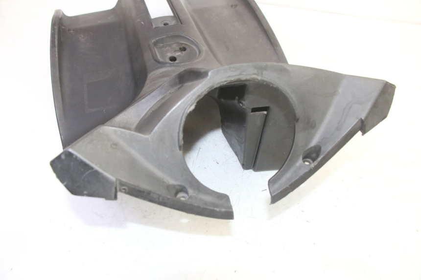 photo de TABLIER INTERIEUR PIAGGIO NEW TYPHOON 50 (2010 - 2017) - Détails caractéristiques