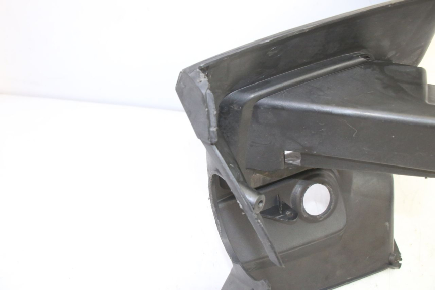 photo de TABLIER INTERIEUR PIAGGIO NEW TYPHOON 50 (2010 - 2017) - Points de fixation