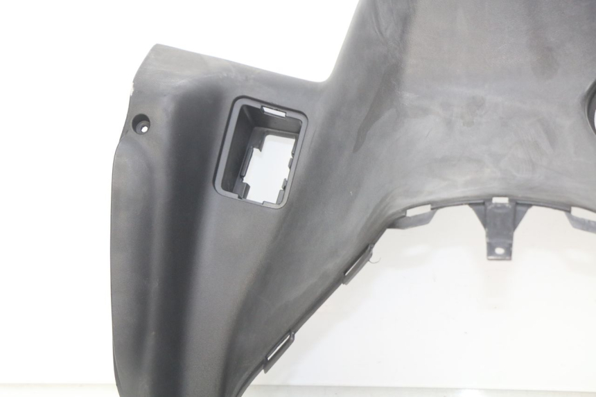 photo de TABLIER INTERIEUR GILERA NEXUS 125 (2009 - 2013) - État de surface