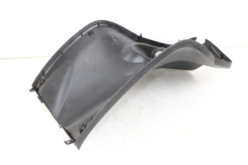 photo de TABLIER INTERIEUR MBK OVETTO ONE 2T 50 (2013 - 2017) - Détail de la pièce