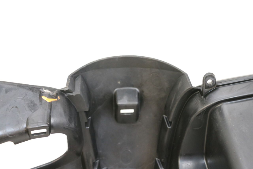 photo de TABLIER INTERIEUR HONDA PCX (JF47) 125 (2012 - 2013) - Détail de la pièce