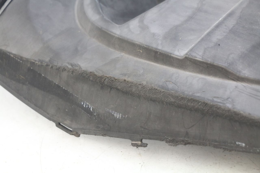 photo de TABLIER INTERIEUR KYMCO PEOPLE 250 (2004 - 2008) - Autre angle de vue