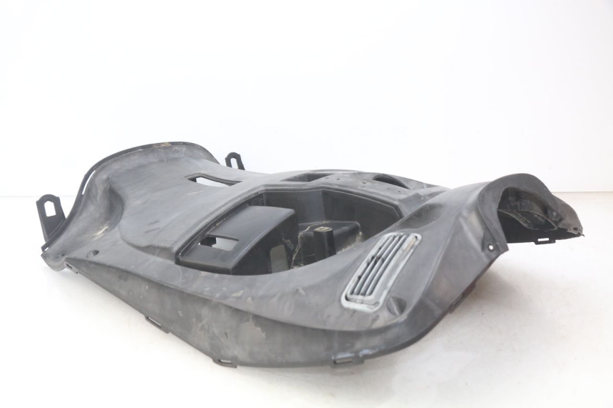 photo de TABLIER INTERIEUR KYMCO PEOPLE 250 (2004 - 2008) - Vue d’ensemble