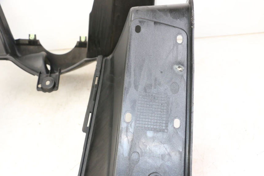 photo de TABLIER INTERIEUR PEUGEOT SATELIS COMPRESSOR K15 125 (2006 - 2009) - Détail de la pièce