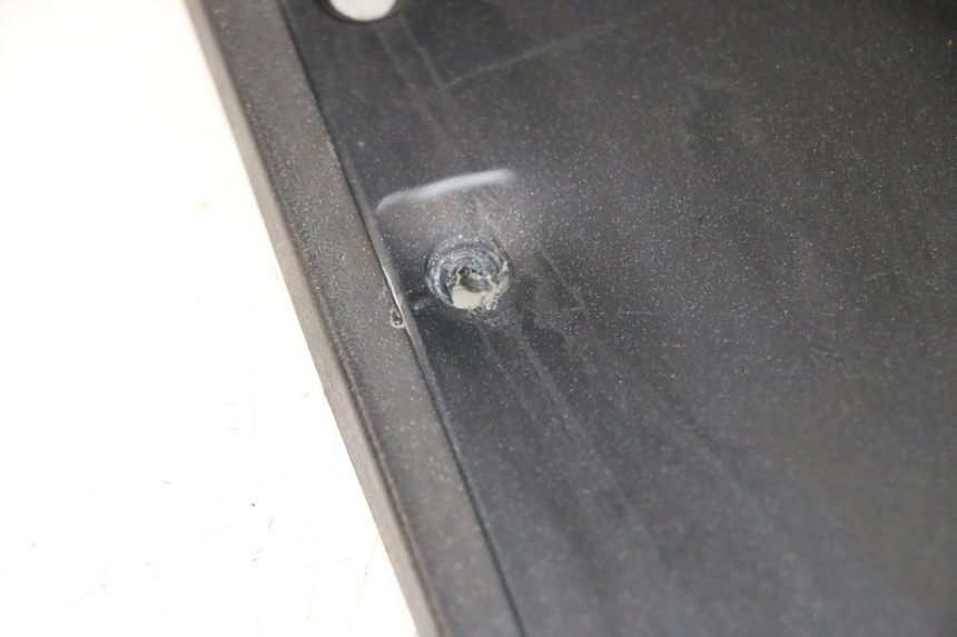 photo de TABLIER INTERIEUR PEUGEOT SATELIS COMPRESSOR K15 125 (2006 - 2009) - Autre angle de vue