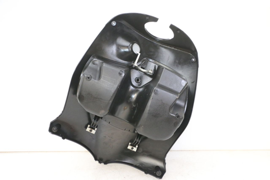 photo de TABLIER INTERIEUR PIAGGIO FLY 2T 50 (2004 - 2017) - Détail de la pièce