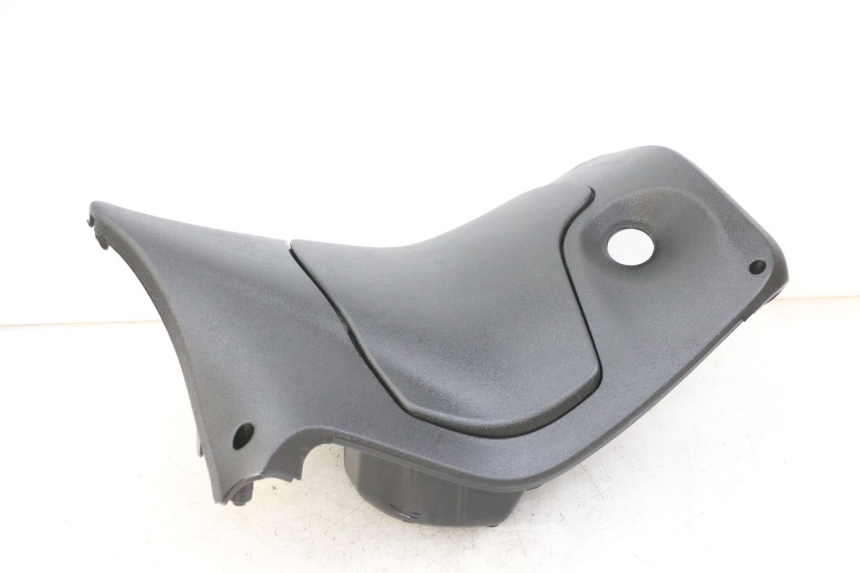 photo de TABLIER INTERIEUR PIAGGIO FLY 2T 50 (2004 - 2017) - Autre angle de vue