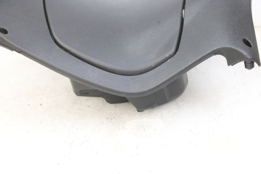 photo de TABLIER INTERIEUR PIAGGIO FLY 2T 50 (2004 - 2017) - Vue d’ensemble