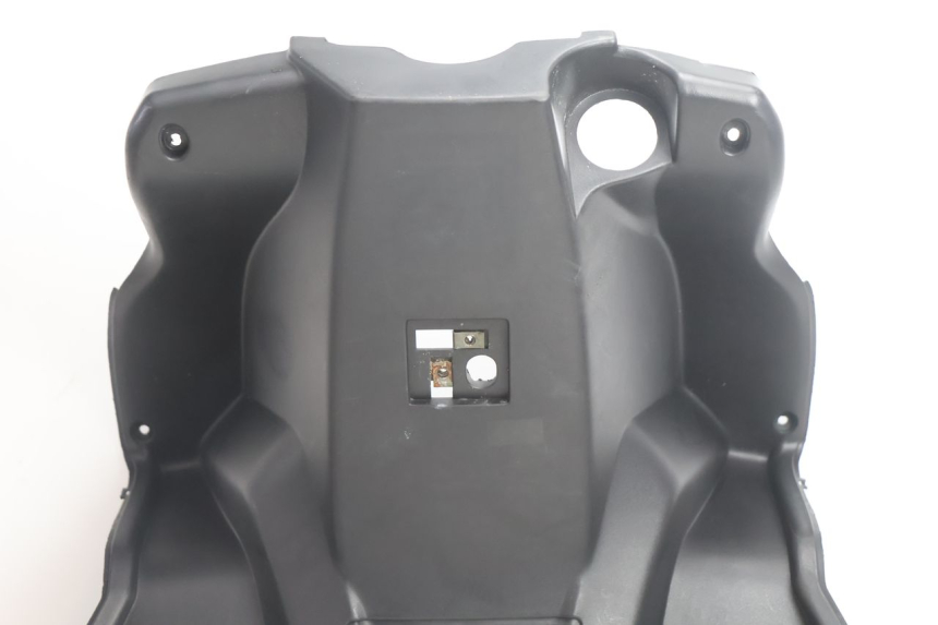 photo de TABLIER INTERIEUR RAZZO QTR 50 (2011 - 2018) - Détail de la pièce