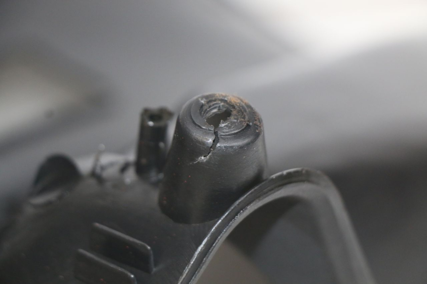 photo de TABLIER INTERIEUR RIDE RACE 2T 50 (2012 - 2017) - Gros plan technique