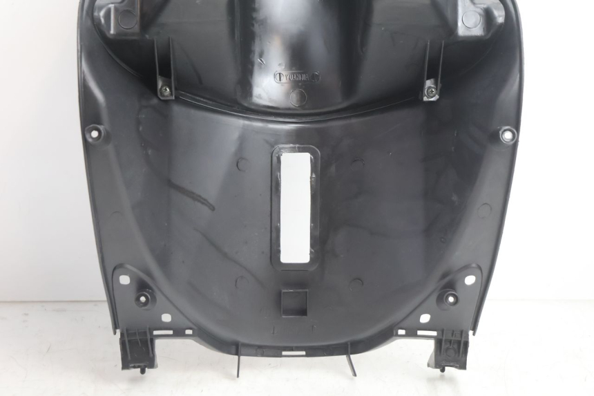 photo de TABLIER INTERIEUR TNT MOTOR ROMA 12' 2T 50 (2007 - 2018) - Points de fixation