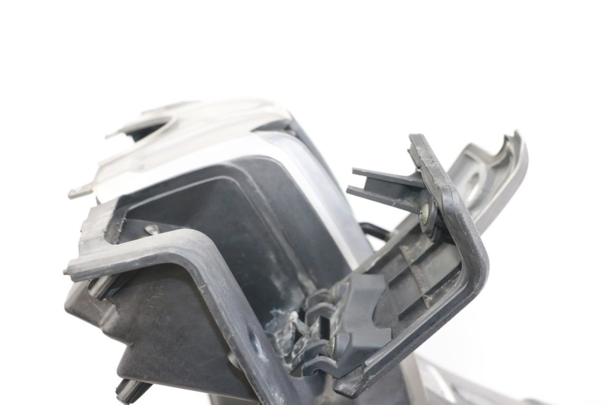 photo de TABLIER INTERIEUR DAELIM S3 125 (2010 - 2017) - Détails caractéristiques