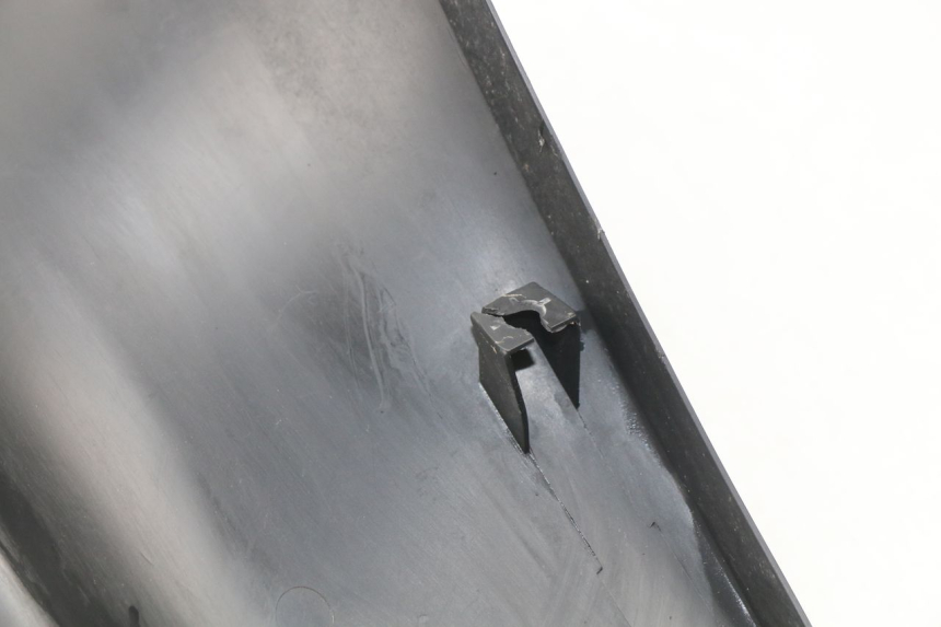 photo de TABLIER INTERIEUR DAELIM S4 50 (2010 - 2015) - Gros plan technique