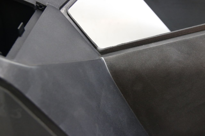 photo de TABLIER INTERIEUR PEUGEOT SATELIS 125 (2006 - 2009) - Vue produit