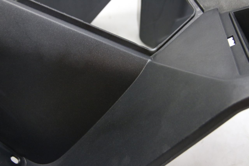 photo de TABLIER INTERIEUR PEUGEOT SATELIS 125 (2006 - 2009) - Focus structure
