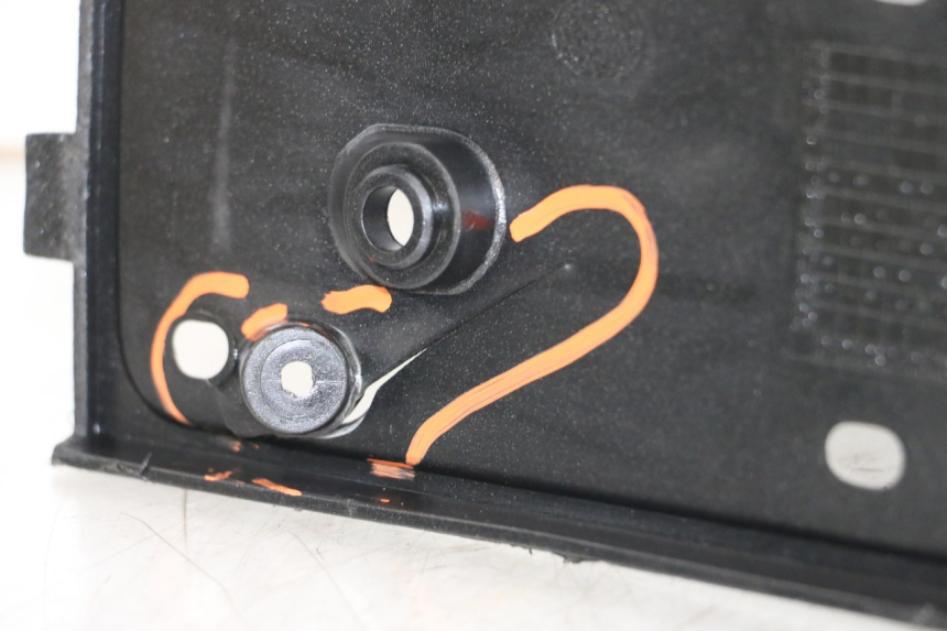 photo de TABLIER INTERIEUR PEUGEOT SATELIS 125 (2010 - 2012) - Vue produit