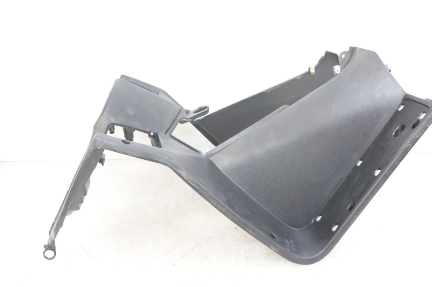 photo de TABLIER INTERIEUR PEUGEOT SATELIS 125 (2006 - 2009) - Marquages et références