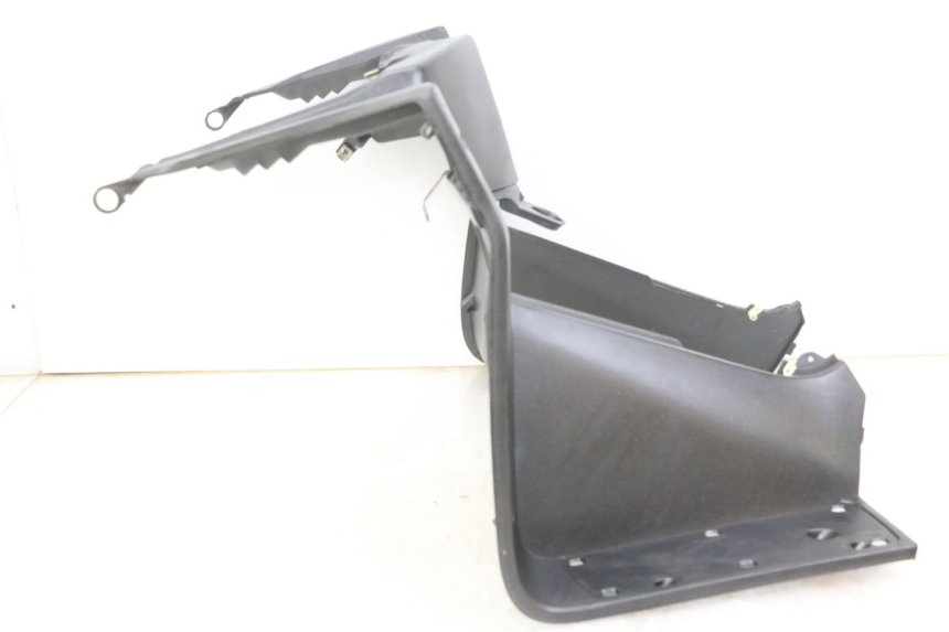 photo de TABLIER INTERIEUR PEUGEOT SATELIS 125 (2013 - 2018) - Vue d’ensemble