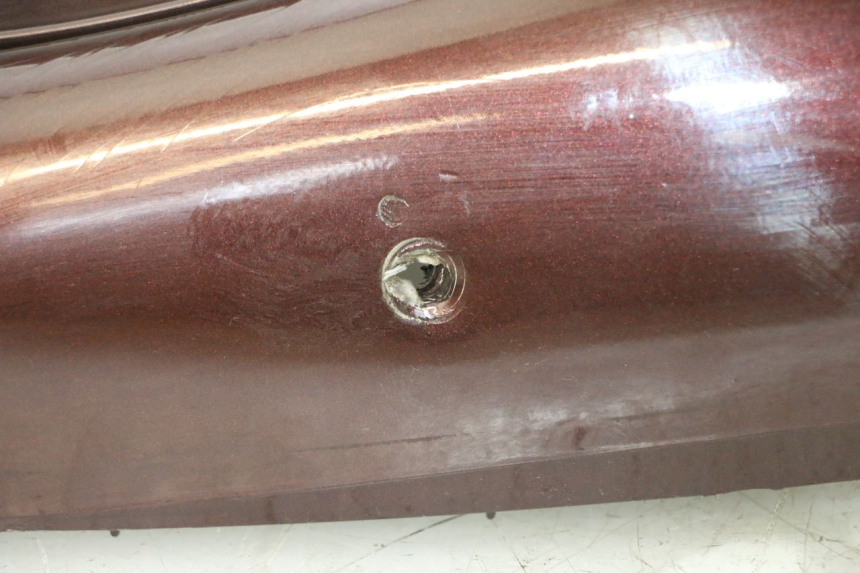 photo de TABLIER INTERIEUR APRILIA SCARABEO GT TOURING 125 (1999 - 2005) - Marquages et références