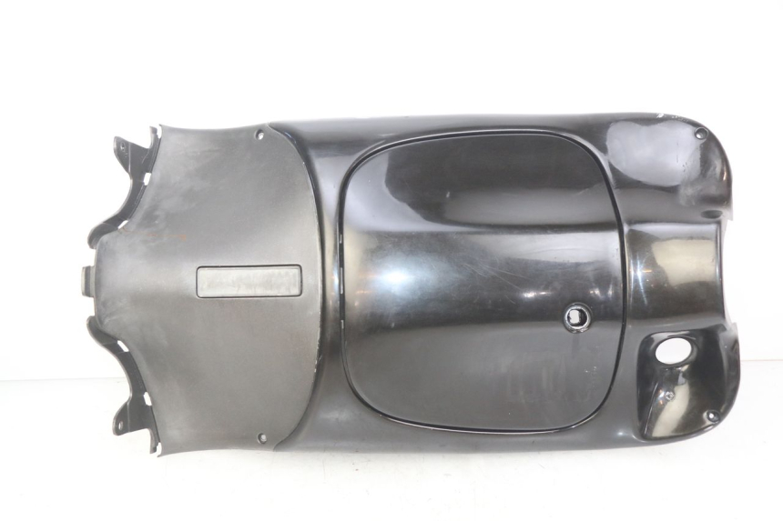 photo de TABLIER INTERIEUR APRILIA SCARABEO 100 (2003 - 2012) - Vue principale