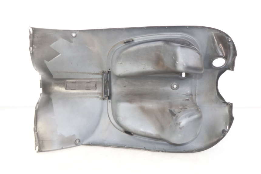 photo de TABLIER INTERIEUR APRILIA SCARABEO 100 (2003 - 2012) - Gros plan technique