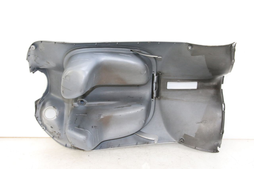 photo de TABLIER INTERIEUR APRILIA SCARABEO 100 (2003 - 2012) - Vue d’ensemble